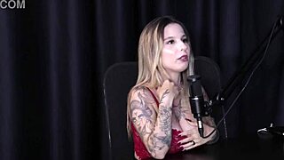 Angélica Morango Experiments With Body In Glamour Interview!