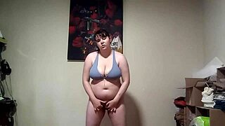 chubby slut hiit with vibrator