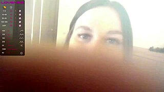 Domi uses vibrator in ass for squirting webcam chat