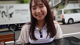 パート１【非合法級のミニマム巨乳が彼氏を捨てて乗りかえsex】男性経験1人のウブっ子巨乳が恋人と疎遠で先輩と浮気 ！罪悪感を感じつつも濃厚愛撫にうっとり 彼氏からのtelにも声押し殺しながら続行 別れる決意も固まり生チン&中出し許可