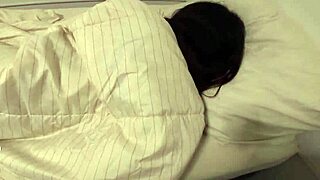 I wake up my girlfriend and she receives a creampie in her shaved vagina