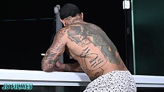 Loira Da Bunda Gigante Gostosa Fudendo A Luz Do Luar