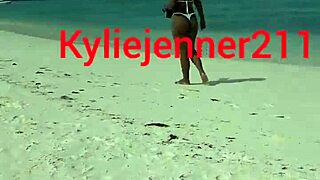 La Segui Por La Playa Hasta Entregarme El Culo