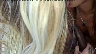 Esposa Safada Chama Amiguinha Pra Ser A Marmita Do Casal