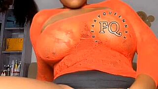 shaving pussy hair in grand style