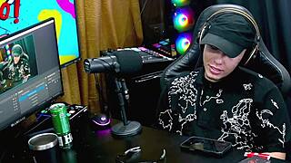 Victoria Camargo Shows Her Body, Ruan Can't Resist And Fucks Her Deliciously.