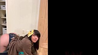 hey, you like my jason cosplay? wanna see this big ass shake while i tease you?