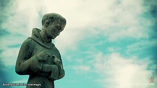 Phony Sheriff Investigates Bound Students