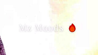Mz moods licks amateur pussy