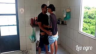 fui visitar agatha kent prima sapatao mandy may xtube