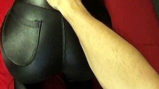 karina, the completely insane wife, dressed sexy and craving her lover lucas, decides to make that call tonight