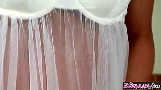 i uh twistys mmm daisy daisy lynn busty ones twistys like totally