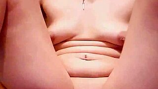 Silencio! No puedo hacer ruido pero quiero coger rico.