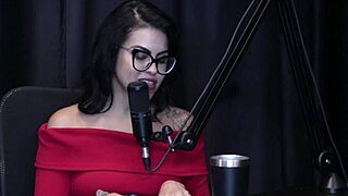 melhores momentos da bruna ferrari no preliminares podcast com bia hot - parte 1 watch on sheer red