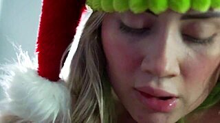hardcore sex with grinch costume on horniest christmas, sara blonde