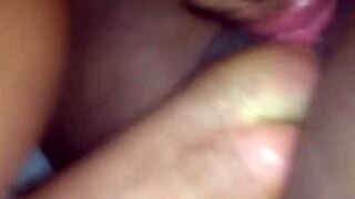 Chupando gostoso a buceta da preta gorda ebony amadora?