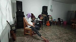 Sexy Music Teacher Dominates Curvy Student in Class