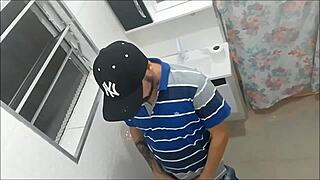 novinha gets fucked by stranger in bar bathroom, teasing ass blowjob 😈