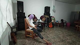 Sexy Music Teacher Dominates Curvy Student in Class