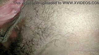 เย็ดเข้าไปในรูหีสาวใหญ่จนน้ำแตก