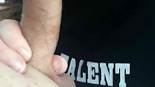 Twonymphos Gives Sloppy Blowjob At The Lake