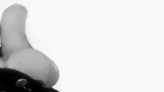 Real amateur deep throat on xvideos