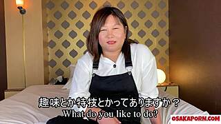 mako, the 27-year-old busty chubby babe, squirts during sex