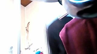 Sexy Amonwan in Hidden Cam Spying