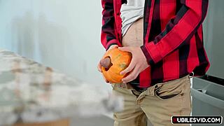 Milf Pulls Dick From Pumpkin Reality