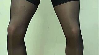 Hot African Pussy Wet On Cam