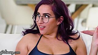 Cassidy klein and bffs scissoring threeway to make up