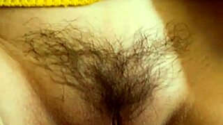 Vietnamese Teen 18+ Masturbates Wet Pussy with Handjob in Asian Wet Scene