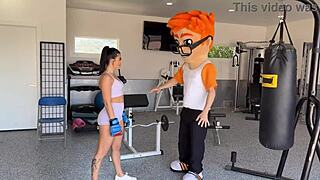 Sweaty Squats Lead to Deep Thrusts and Cum in Mouth During Personal Training Session