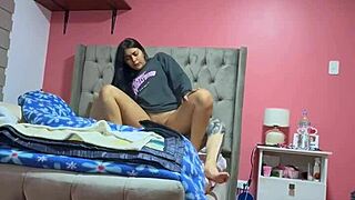 Girlfriend's parents leave us alone for real homemade sex