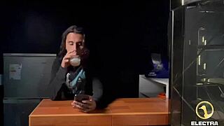 Peruvian Redhead Milks With Huge Tits