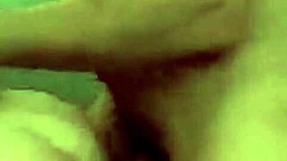 Casada em DP Amigos Usando Esposa Corno Buceta Anal