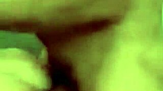 Casada em DP Amigos Usando Esposa Corno Buceta Anal