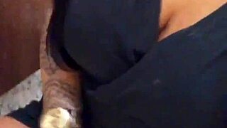 Angel Lima Masturbates In Shopping With Ass Plug!