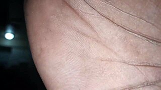 Big thigha and a ghetto booty in naked ebony amateurs