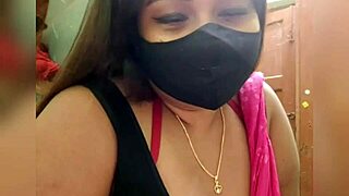 Desi indian mom bhabi