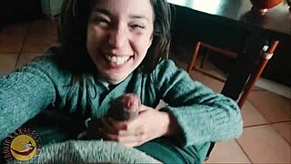 This couple's early morning blowjob and cumshot is so real