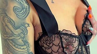 Lena Bouillante Coquine Teasing