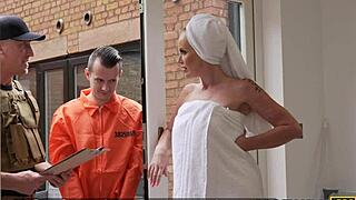 Young British Robber With Huge Cock Fucks Hot Milf Neighbor Hard