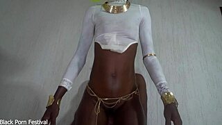 african chick gets standing fuck after meeting last weekend