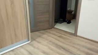 She seduced the courier while husband is away