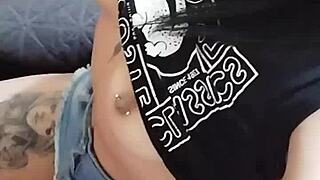 Me Masturbo Mientras Le Chupo La Verga A Mi Hermanastro Sin Condon