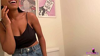 Sultry Jenna Foxx Steams Up Bathroom