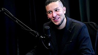 Sexo anal is nothing but pain, her first session was funny and she had to teach a husband - Cadu out of breath watch on sheer red