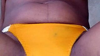 Curvy girl shows pussy and small tits in casting 😍