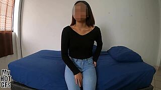 please put it in my wet pussy